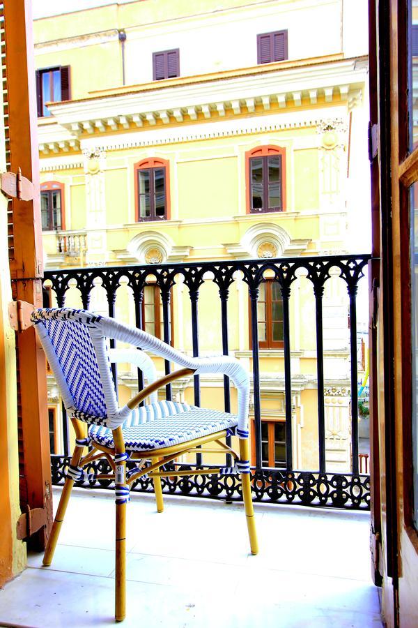 B&B Vitruvio Suites Formia Exterior foto